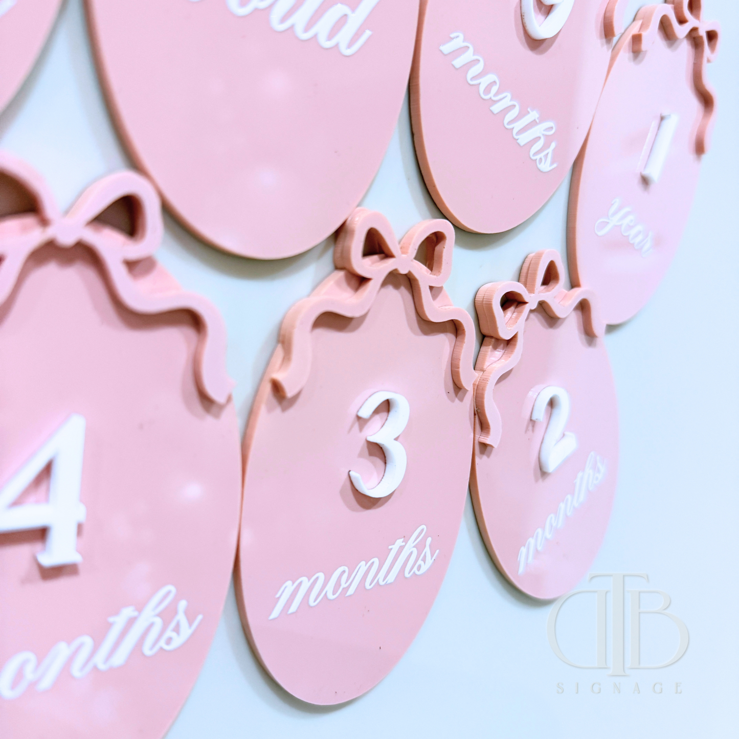 Acrylic Birth Milestone Signage | Birthday Milestone Sign | Full Set Monthly Milestone Signs | Baby Photo Props | Birth Announcement Signage | Bow Accent