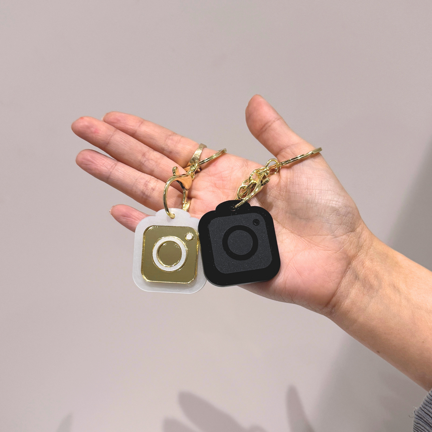Elegant NFC Key Ring for Social Media | Acrylic Key Ring