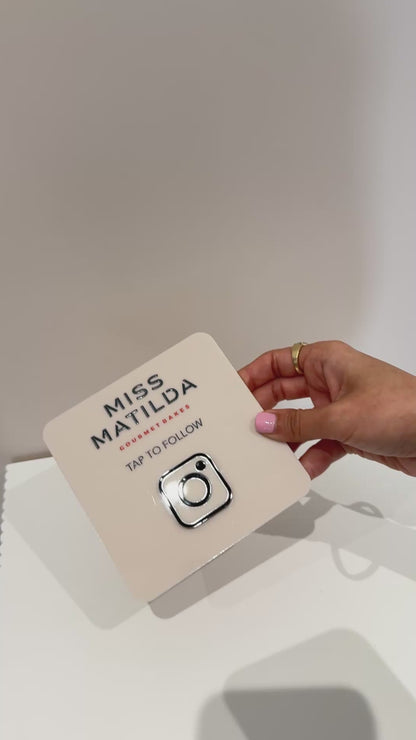 Portable Social Media Tag with NFC | Personalised Logo
