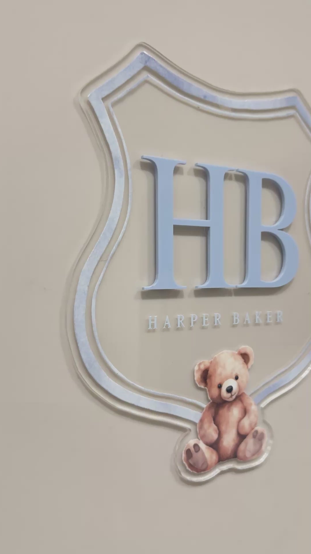Luxury crest with HB initials, teddy bear UV printed, video clip
